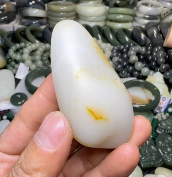 Hetian Jade Seed Material 71g