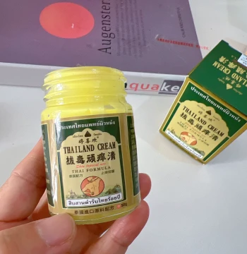 Golden Snake Ointment Shoulder Neck Waist Knee Leg Hand Foot Ankle Skin External Use Cream Cold Compress Gel [30 Upgraded Version] Two