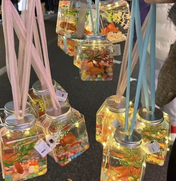 Viral Glowing Jar Fish Bottle Night Market Stall Bubble Fish Glowing Small Fish Bottle Small Turtle Bottle Glowing Plastic Bottle Turtle Tank
