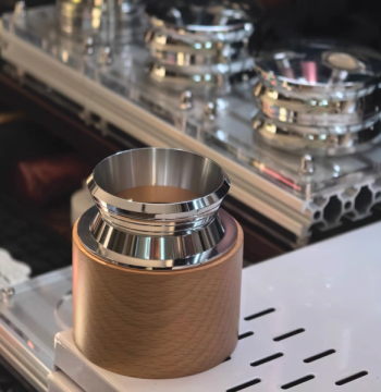 Coffee Grinder Stainless Steel Mirror Polishing; Imported Non-Stick Powder Food-Grade Coated Grounds Catcher Ring