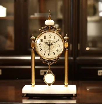 European Style Mantel Clock Ornament Living Room Light Luxury Rocking Creative Table Piece Pendulum American Clock AET Display Desktop Clock
