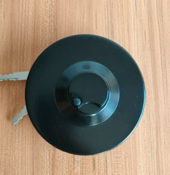 XCMG Crane Parts: Diesel Fuel Tank Cap, Universal for 20B, 25K, 50K, 70K Models