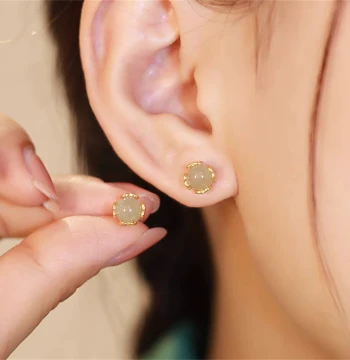 Outlet Store Clearance Bargain 18K Gold-Edged Hetian Jade Outlets Minimalist Elegant Premium Style
