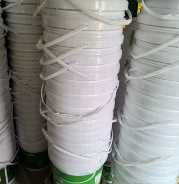 Used Round Plastic Bucket with Handle, Food-Grade Water Storage, Industrial Paint Bucket, 10L (30 Jin)