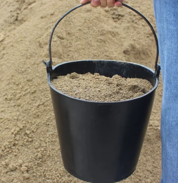 Construction Site Reinforced Tendon Mortar Bucket, Mud Bucket, Water Bucket with Thickened Crack-Resistant Design for Renovation and Road Engineering, Durable and Drop-Resistant Lifting Bucket
