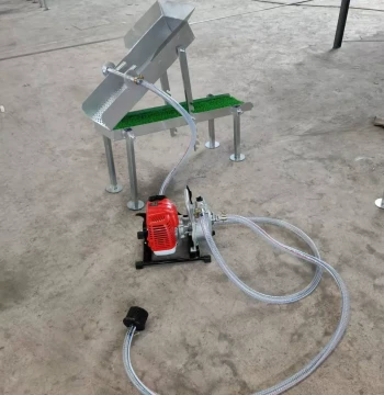 Small Gold Panning Machine Vibratory Portable Gold Panner Suction Gold Dredge Suction Machine Gold Sluice Small Gold Mining Equipment