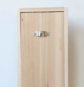 Creative Wall-Mounted Wooden Flower Vase: Decorative Wall Planter for Living Room, Entryway, and Dining Room