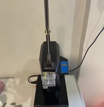Supermarket Fully Automatic Bag Closing Machine Supermarket Sealing Machine 722/733 Sealing Staples Weighing Staples Plastic Bag Closer