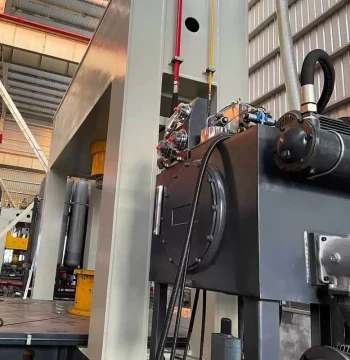 315-Ton Reactor Head Hot Punching Hydraulic Press, Specialized Gantry Hydraulic Press for Head Hole Pressing