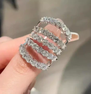 IGI Lab-Grown Diamond Platinum Pt950 Seven-Stone Princess Cut Row Ring for Proposal and Engagement, Stackable Ring