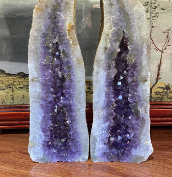 Warring States Red Agate with Amethyst Geode from Xuanhua, Hebei, 18cm Height Amethyst Column, Unique Item with Photo, Collectible Ornament
