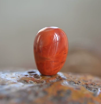 Real Photo One Item One Image, Natural Liangshan Southern Red Agate Irregular Loose Beads, Single Bead Cultural Play String Beads, Bracelet Matching Beads and Accessories