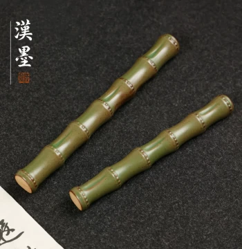 Bamboo-Style Dual-Use Ceramic Brush Rest: Creative and Cute Calligraphy Brush Holder, Ancient Style Brush Mountain, Paperweight, and Mini Ornament
