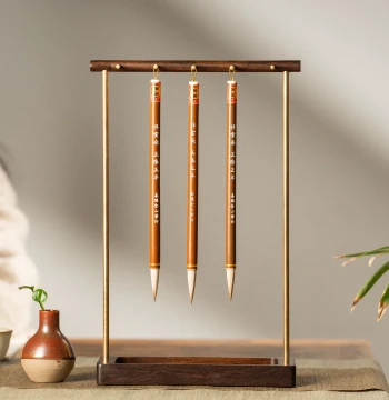 Huying Fuguang Brush Hanger: Aesthetic Calligraphy Brush Stand, New Chinese Zen Style Solid Wood Display Piece, Multi-Functional Storage Rack, Brush Rest for Four Treasures of the Study, Premium Gift Box
