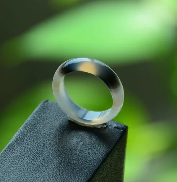 Shuimo Huiyan 17 Natural Grade A Strange Stone Chalcedony Agate Black White Red Ring for Women Tail Ring Men Running Loop with Certificate 0058