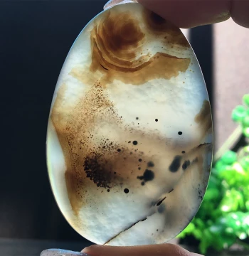 Premium Ocean Chalcedony Large Pendant Square Plaque - Natural Landscape Strange Stone with Grass-Flower Agate Display Piece, Unique Scenic Artwork (Model W)