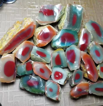 Qin Purple Jade, Purple-Green Agate Raw Stone Pendant Material, Handle Piece Material, Colorful Agate, Yanyuan Agate, Qinling Jade, Shaanxi
