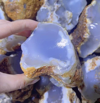African Ocean Chalcedony Raw Stone: Icy Patterned White Agate for Bracelets, Ornaments, Fish Tank Landscaping, and Pot Covering