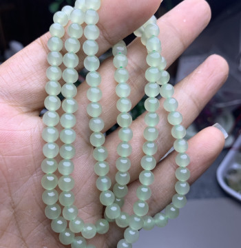 Natural Hetian Jade High-Ice Clear Chain, High-Ice Grape Flesh Long Multi-Loop Beaded Necklace, 5mm Beads