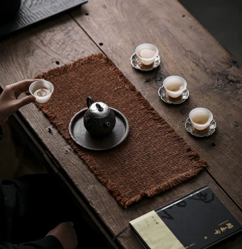 Miaozhuxuan Plant-Dyed Small Tea Coaster - Persimmon-Dyed Rustic Old Cloth Tea Mat with Retro Tassels, Zen Table Runner and Tea Cloth