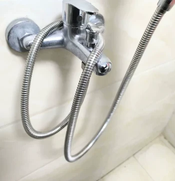 Stainless Steel Shower Rain Showerhead Outlet Pipe Accessories Hose Bathroom Stainless Steel Spray Head Connection Tube Water Heater