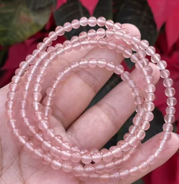 Natural Sichuan Material South Red Agate Bracelet Women's Ice Pink Attracts Love and Marriage 4.4mm+ Millet Chain Best Friend Gift