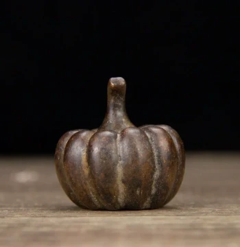 Solid Small Pumpkin Paperweight Ruler Metal Craft Vintage Paper Press Ornament Study Small Pumpkin