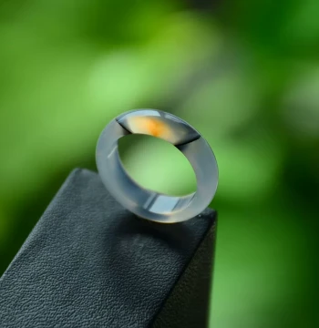 Crescent Moon Ice Lake 17 Natural Strange Stone Chalcedony Agate Black White Moonstone Ring for Women Men with Certificate 0064