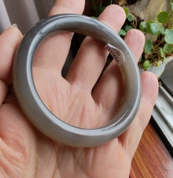 Free Certificate Included, Hetian Jade Smoky Gray Floating Flower Artistic Bangle, 56mm+, Premium Women's National Style 'Returning Snow Dancing Wind'