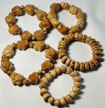 Pure Hand-Polished Natural Bamboo Nail Old Bamboo Root Bracelet Cultural Play Bamboo Carving Bracelet Gold Toad Ingot Ornament for Men and Women