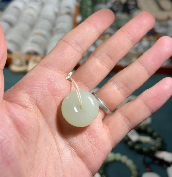 Hetian Jade (Ice-Clear Water) Peace Buckle