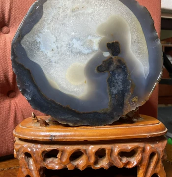 Agate Ornament Featuring a Qipao Beauty in Figurative Shape, Antique-Style Strange Stone Display Piece, Rare Brazilian Collectible