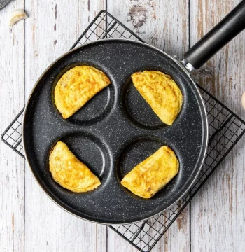 Egg Dumpling Pan Four-Hole Fried Egg Pan 28cm Heart-Shaped Frying Pan Non-Stick Flat Pan Household Poached Egg Hamburger Mold