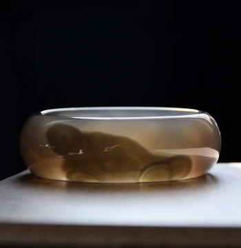 Natural Form 'Golden Toad Pattern' Natural Strange Stone Smoky Purple Chalcedony Bracelet Wide Agate Jade Bangle 57.5mm