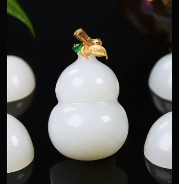 May Day Special Natural Hetian Jade Pendant for Women Simple Mutton Fat White Jade Gourd Inlaid with 18k Gold Necklace Grade A Gift for Leaders
