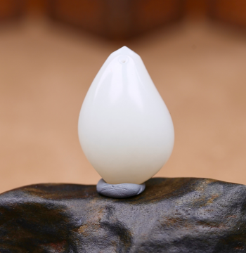 Collector-Grade High-White Flawless Hetian Mutton Jade Pendant, Hetian Hanging Ornament, Freeform 18.40