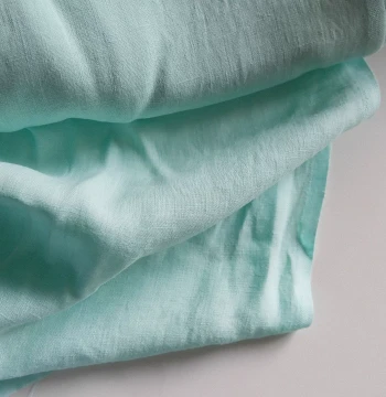 10cm Length Price 143cm Width UK Merchant and Mills Pink Turquoise Glacier 185gsm Linen Fabric