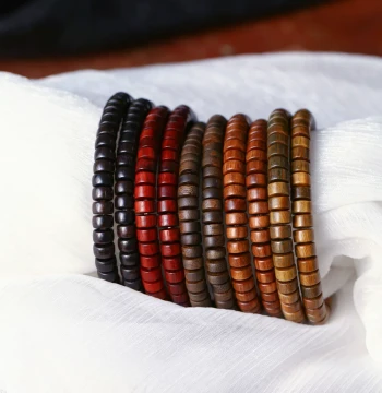Natural Green Ebony Black Ebony Small Leaf Red Sandalwood Agarwood Australian Sandalwood Straight Cut Bracelet Men Women Cultural Play Jewelry