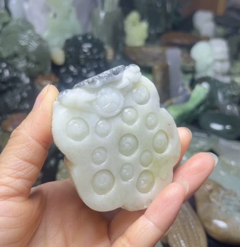Lotus Pod Handheld Ornament