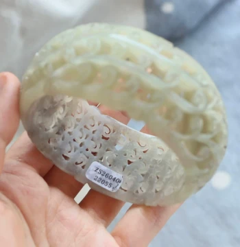 Authentic Natural Hetian Jade Bangle, Size 67, Certificate No. 4022055, Antique-Style Extra-Wide Openwork Design, Qinghai Material with Lavender Hue