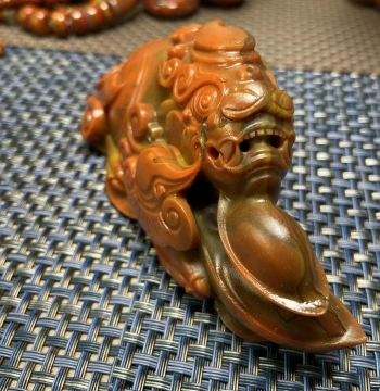 Warring States Red Agate Pixiu Pendant Hand-Held Piece Display Item Precision Carving Collectible One Item One Photo Xuanhua Hebei