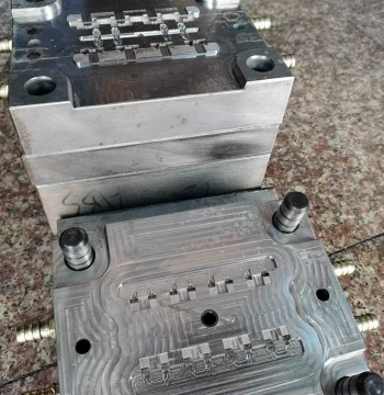 Manufacturer Supply: ABS Circuit Board Molds, Plastic Mold Design, and Injection Molding Production Services