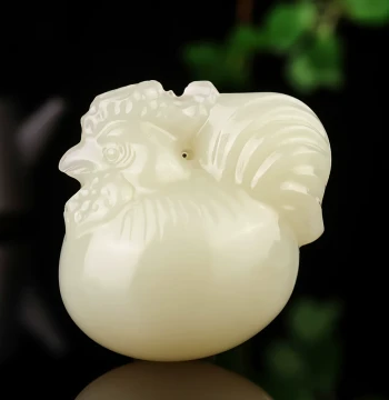 Hetian Jade Seed Material Wealth Attracting Ingot Rooster Hand Piece, Exquisitely Carved Zodiac Rooster Amulet and Playable Ornament