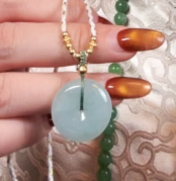 [June is Here] Jadeite Peace Buckle