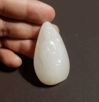 Yuxi Jewelry Premium Hetian Jade Specialty Xinjiang Gold-Flecked Skin White Jade Seed Material Guanyin Pendant Gift Q