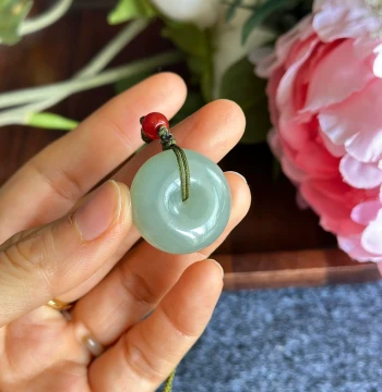 Must-Buy Bargain Natural Authentic Xinjiang Hetian Jade Qiemo Material Green-White Jade Peace Buckle Classic Jade Necklace Pendant