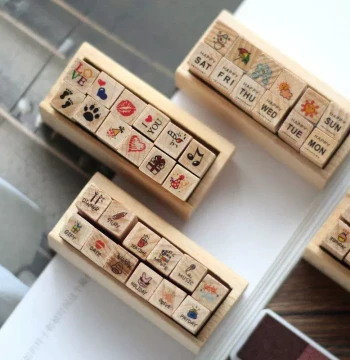 12 Pc/Set Retro Cartoon Wooden Rubber Stamps Small Cute Life