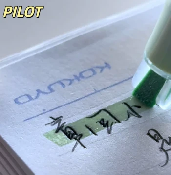 Japan PILOT Frixion Light Dual-Track Highlighter - Quick-Drying, Smudge-Resistant for Students to Mark Key Points