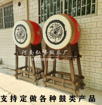 Custom Qin-Han Vertical War Drum for Scenic Spots, City Walls, and Film Props; Crafted Cowhide Drum with Solid Wood Base for Decorative Backgrounds