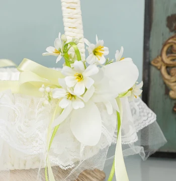 Fresh Pastoral Style Wedding Flower Basket - Small Fabric Handheld Basket for Flower Girls, Ring Bearer, and Home Storage